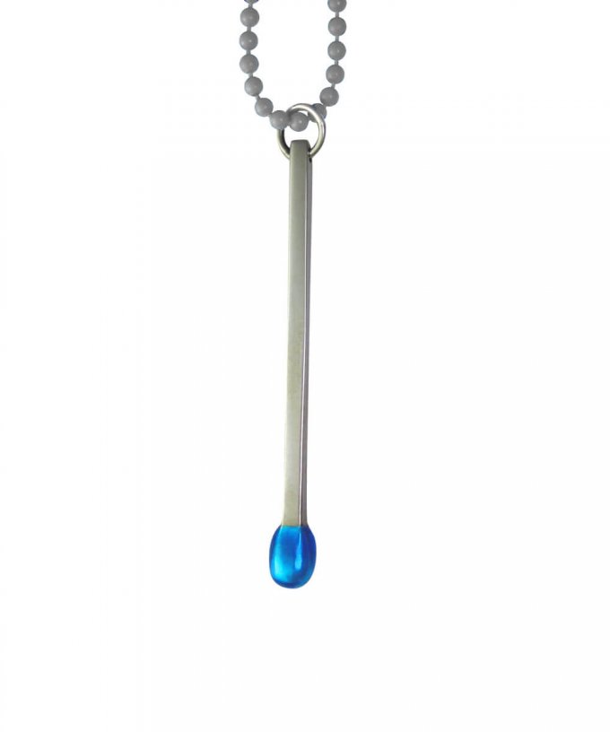 blue tipped match lighter