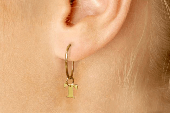 earring-on-ear Letter earring